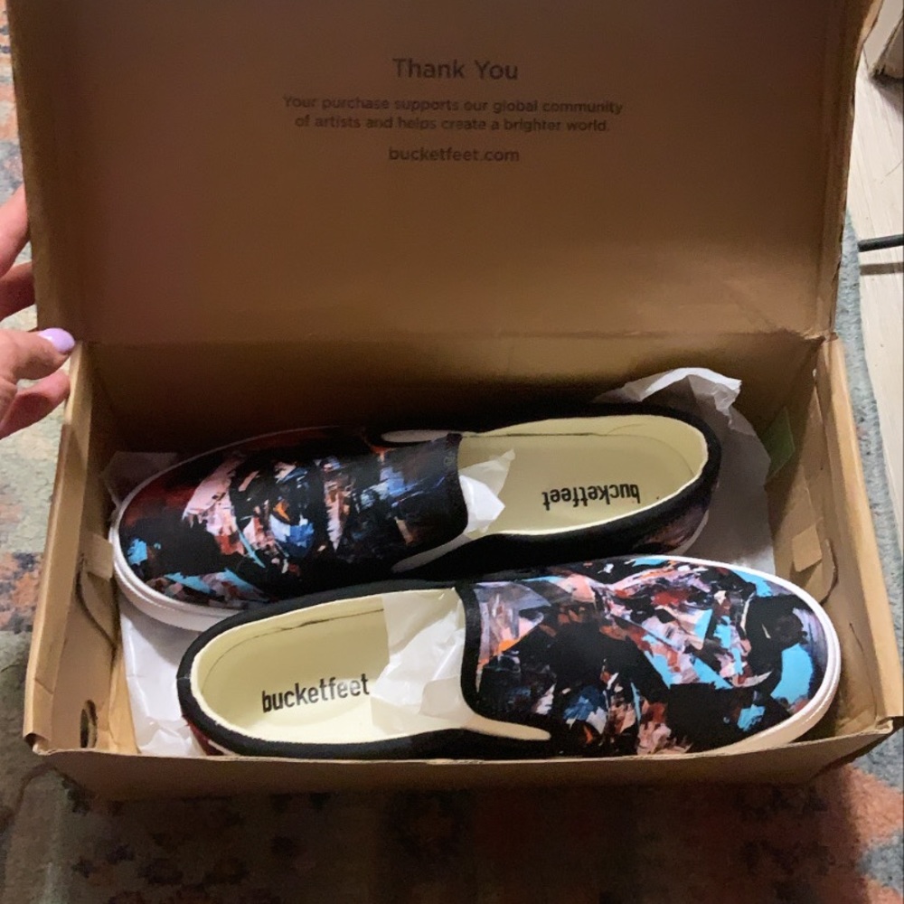 Men’s canvas slip on shoes
